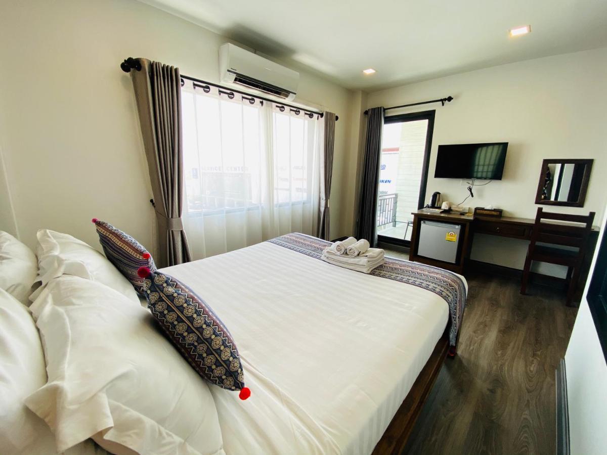 C Hotel Boutique And Comfort Τσιάνγκ Μάι Εξωτερικό φωτογραφία